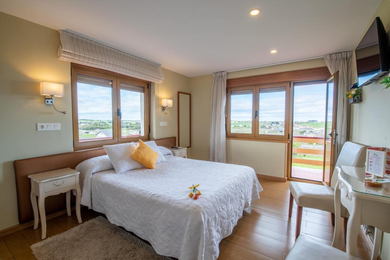 埃尔皮纳尔酒店 Villapedre 外观 照片